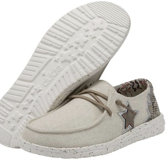 WOMEN'S  HEY DUDE WENDY RODEO TAN STAR - Picture 5 of 8